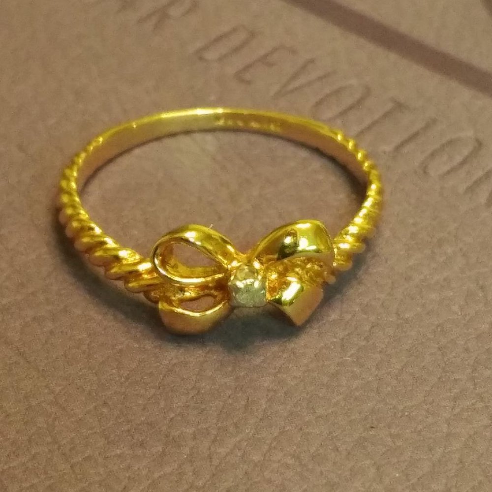 10k Yellow Gold Ribbon Bow Ring Size 6
